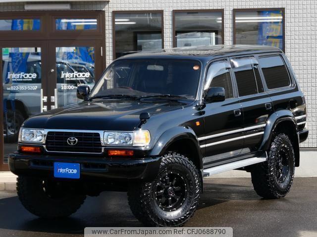 Toyota Land Cruiser 80 1996 thumbnail 4