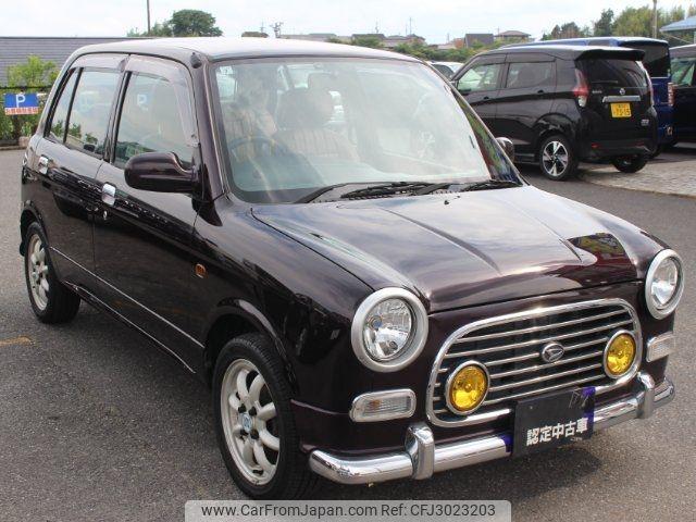 Daihatsu Mira Gino 1999