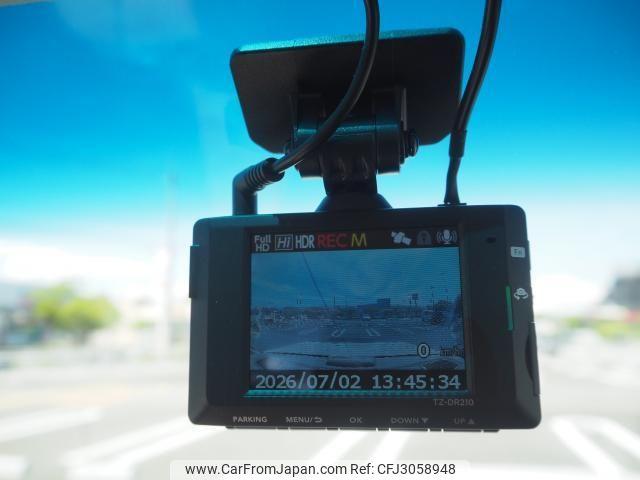 Toyota Celsior 1999 thumbnail 9