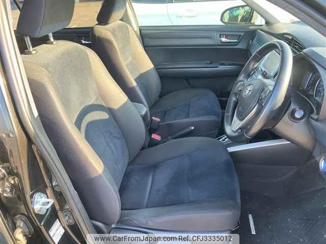 Toyota Corolla Fielder thumbnail 8