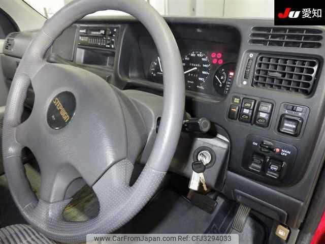 Honda stepwagon 1997 thumbnail 6