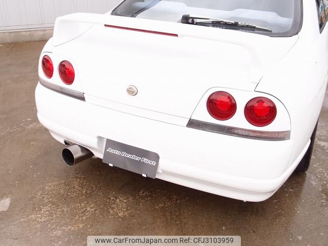 Nissan Skyline Coupe 1996 thumbnail 45