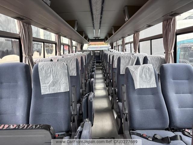 Hino S'elega 1996 thumbnail 9