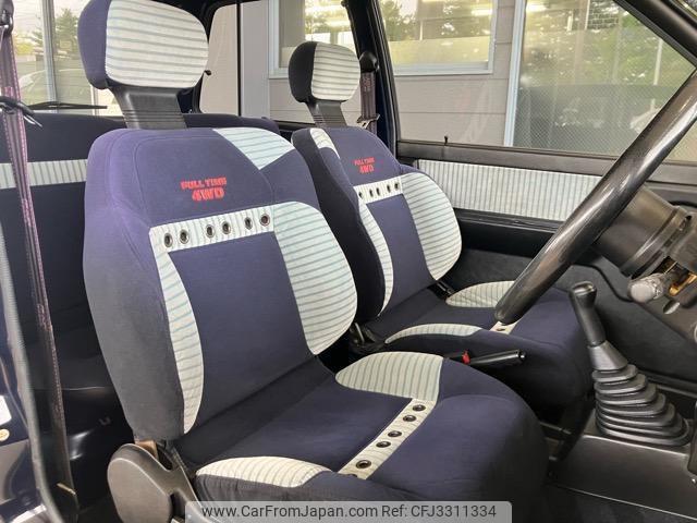 Suzuki Alto Works 1988 thumbnail 17