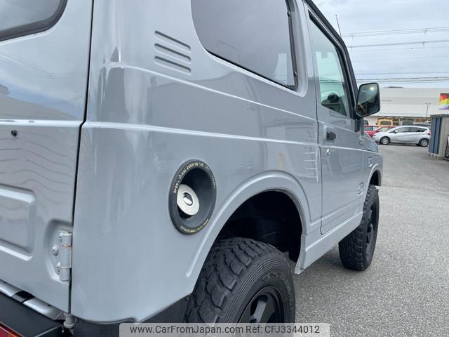 Suzuki Jimny 1997 thumbnail 33