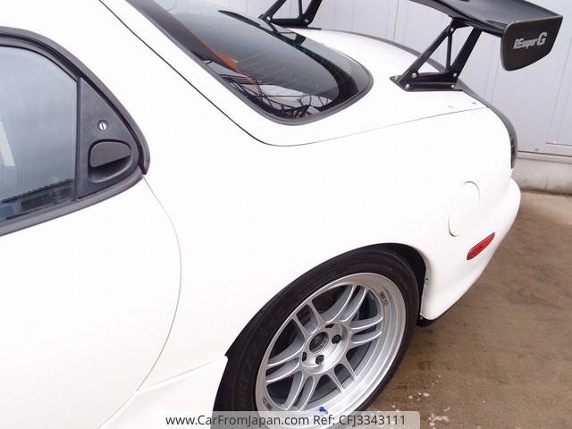 Mazda Efini RX-7 1997 thumbnail 42