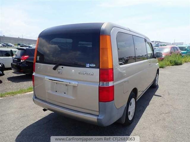 Honda Step wagon 2001 thumbnail 5