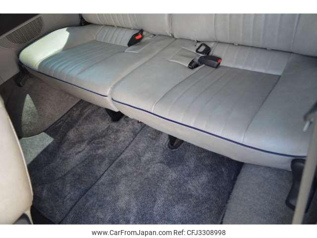 Mitsubishi Delica Spacegear 1999 thumbnail 19