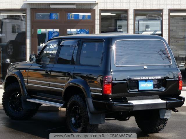 Toyota Land Cruiser 80 1996 thumbnail 13