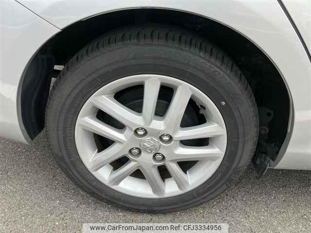 Toyota Corolla Fielder thumbnail 10