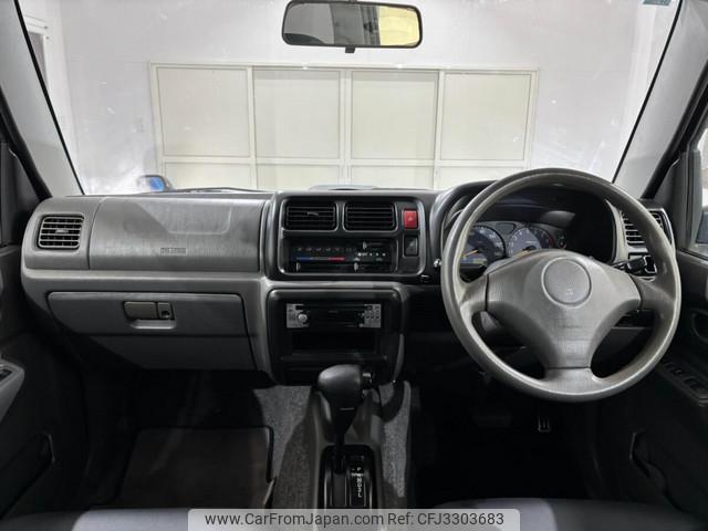 Suzuki Jimny 2000 thumbnail 11