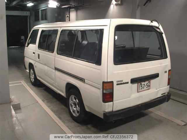 Nissan Caravan Coach 1990 thumbnail 2