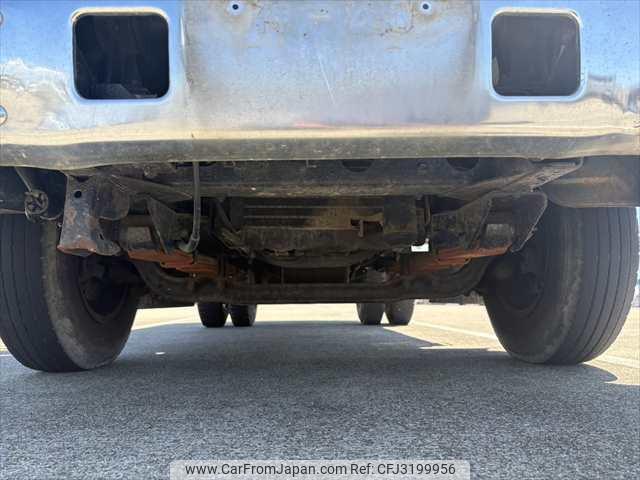 Mitsubishi Fuso Canter 1989 thumbnail 37