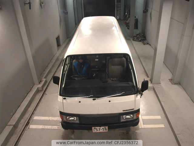 Nissan Caravan Coach 1990 thumbnail 7