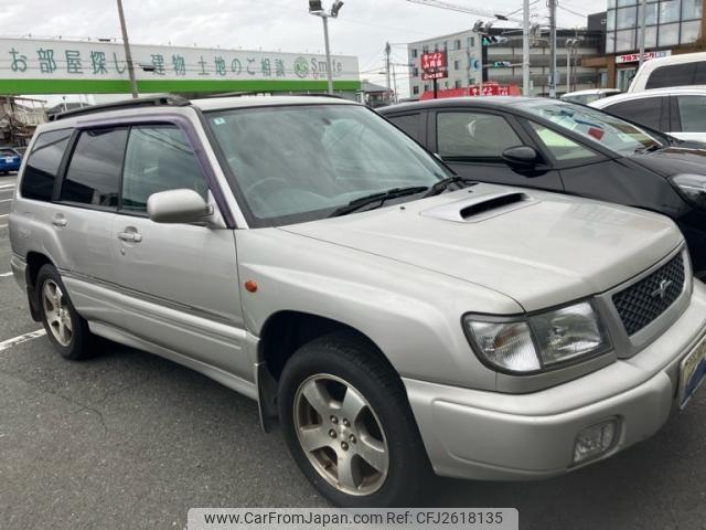 Subaru Forester 1998 thumbnail 3