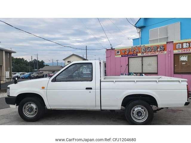 Nissan Datsun Pickup 1991 thumbnail 6