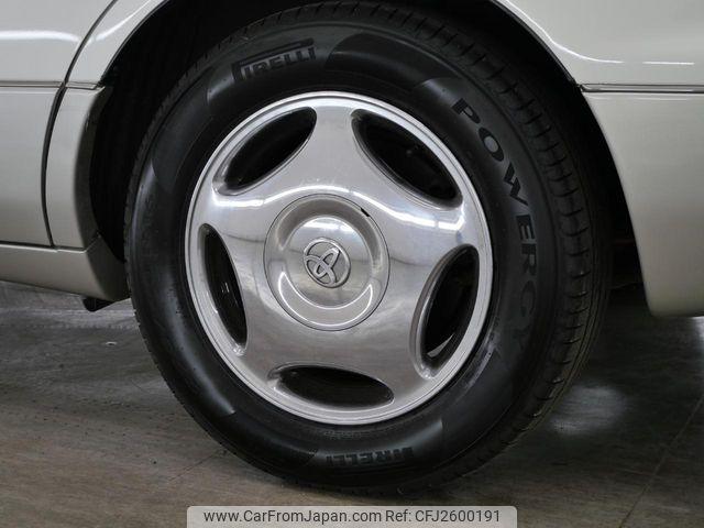 Toyota Celsior 2000 thumbnail 32