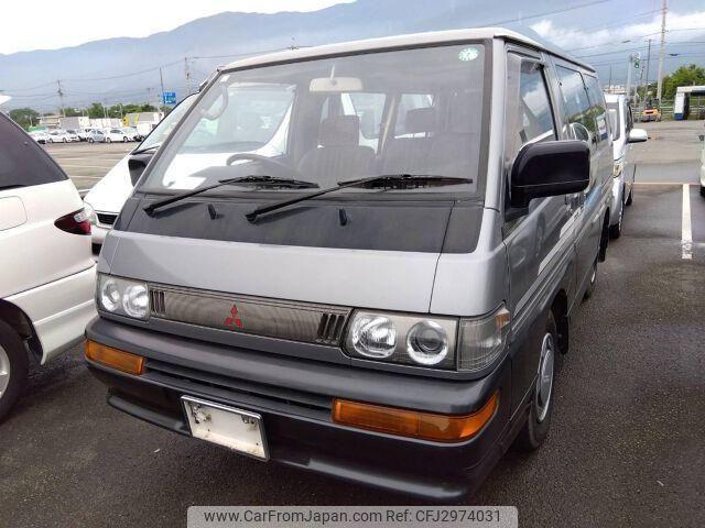 Mitsubishi Delica Starwagon 1991