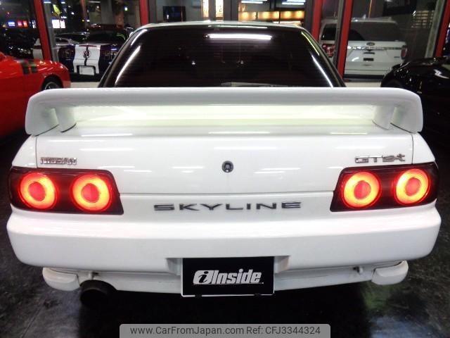 Nissan Skyline 1990 thumbnail 19