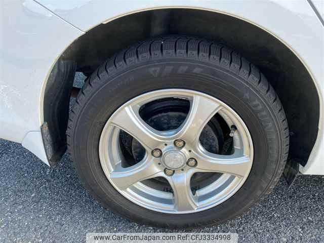 Toyota Corolla Fielder thumbnail 10