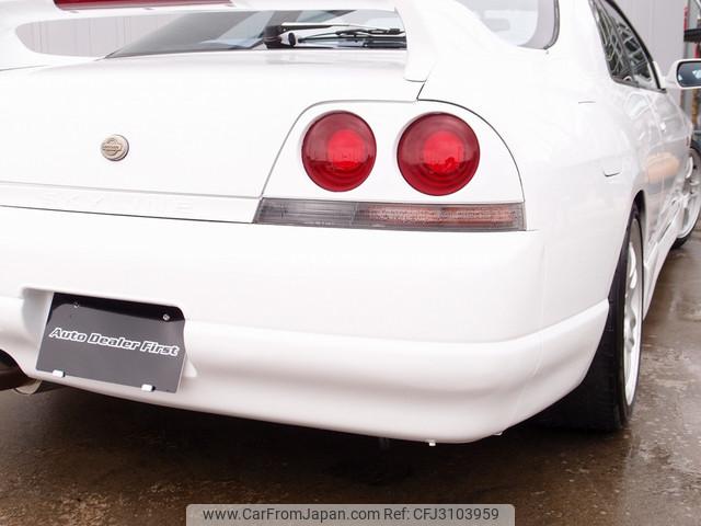 Nissan Skyline Coupe 1996 thumbnail 47