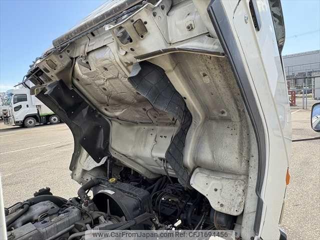 Isuzu Elf Truck 1992 thumbnail 11