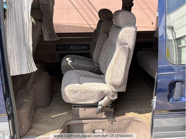 Nissan Caravan Coach 1996 thumbnail 6