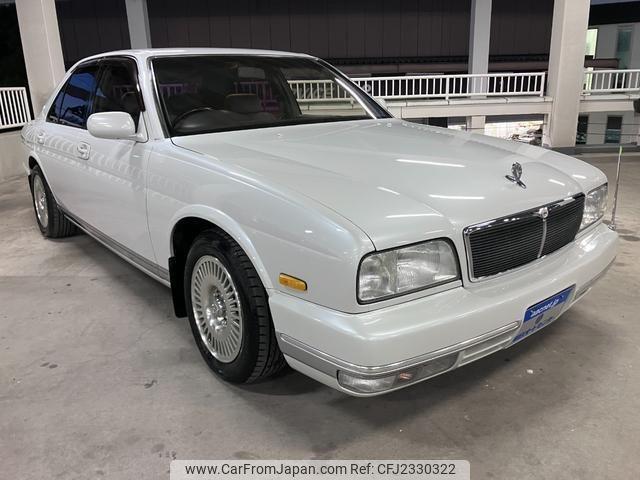 Nissan Cima 1993 photo 1