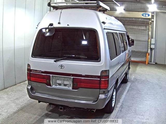 Toyota Hiace Van 1999 thumbnail 6