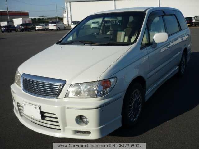 Nissan Presage 1999