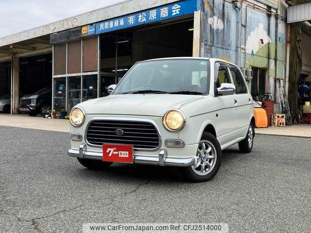 Daihatsu Mira Gino 1999