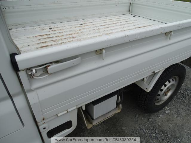 Mitsubishi Minicab Truck 2000 thumbnail 15