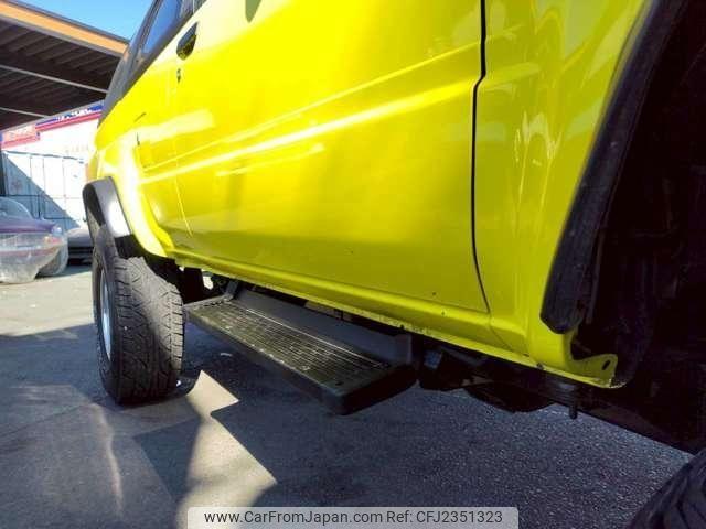 Toyota Hilux Surf 1986 thumbnail 29