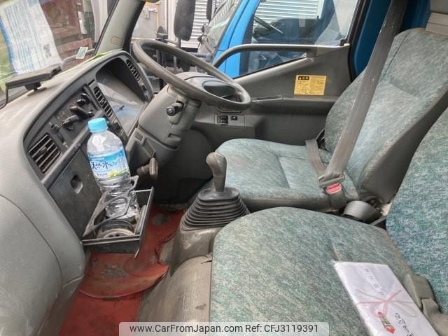 Mitsubishi Fuso Canter 1999 thumbnail 19