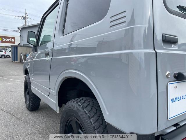 Suzuki Jimny 1997 thumbnail 32