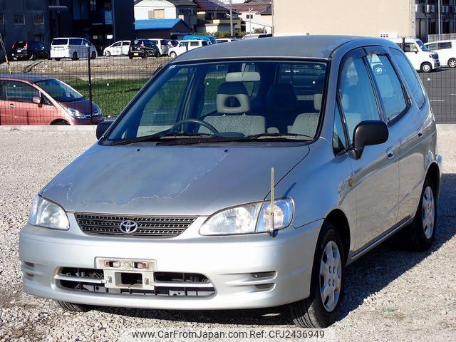 Toyota Corolla Spacio 1999