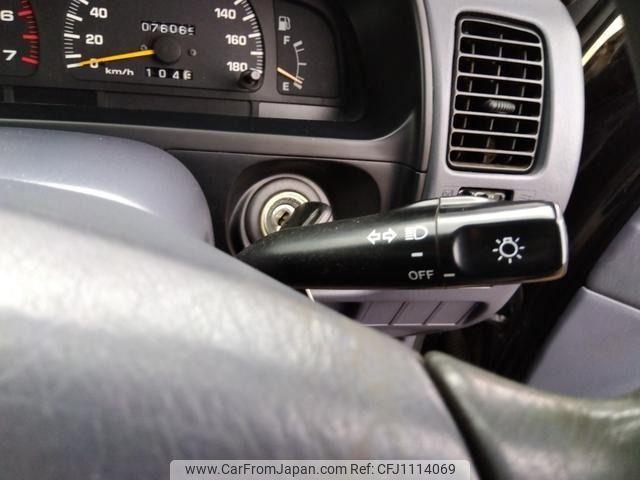 Toyota Hilux Surf 1998 thumbnail 21