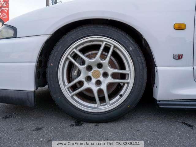 Nissan Skyline GT-R 1996 thumbnail 18