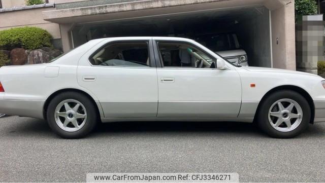 Toyota Celsior 1997 thumbnail 4