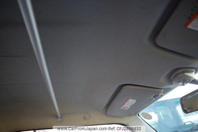 Suzuki Jimny Wide 2001 thumbnail 30