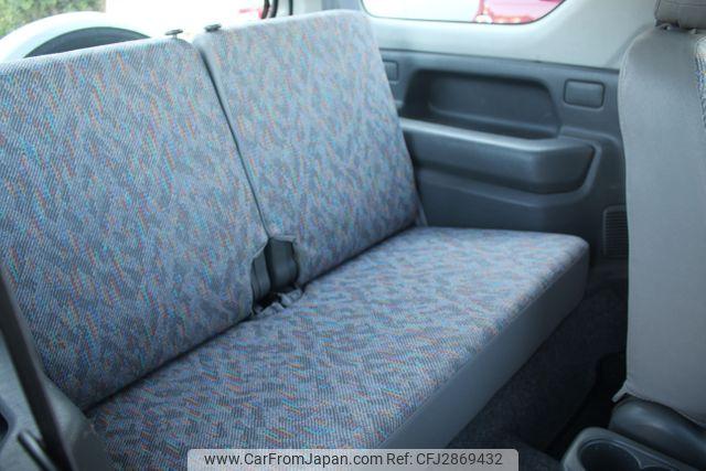 Suzuki Jimny Wide 2001 thumbnail 33