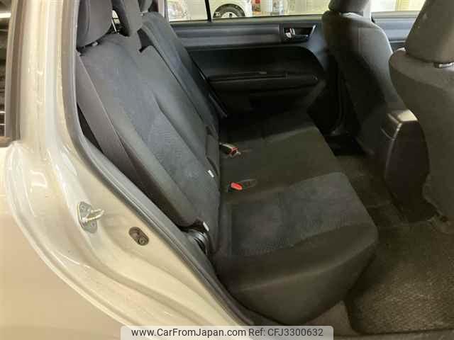 Toyota Corolla Fielder thumbnail 9