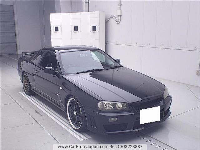 Nissan Skyline 2000