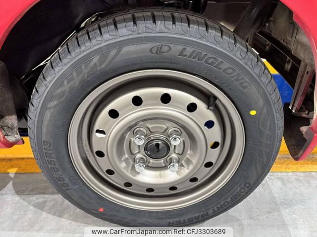 Daihatsu Mira Gino 2001 thumbnail 30