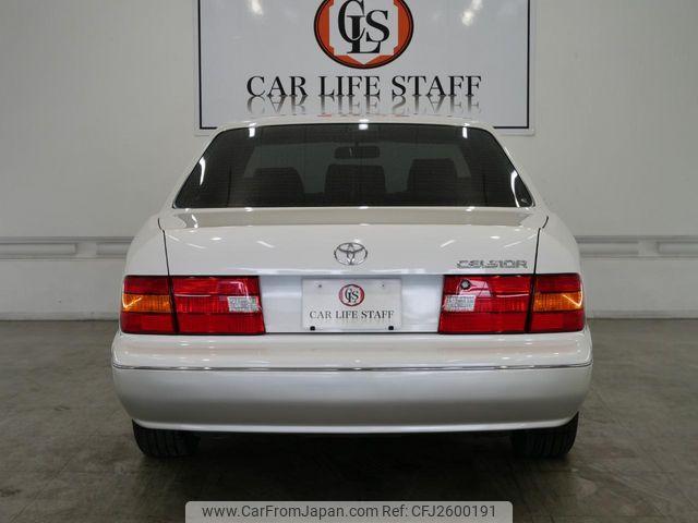 Toyota Celsior 2000 thumbnail 11