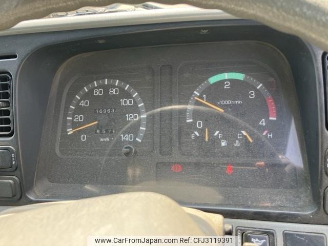 Mitsubishi Fuso Canter 1999 thumbnail 9