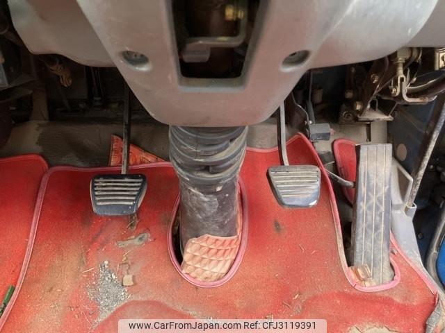Mitsubishi Fuso Canter 1999 thumbnail 14