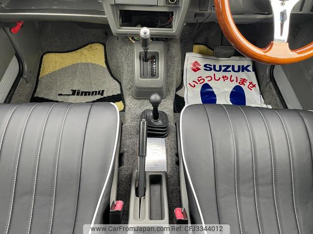 Suzuki Jimny 1997 thumbnail 12