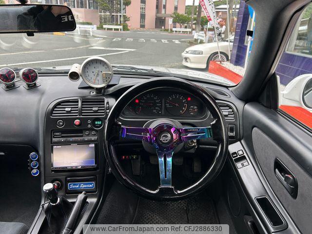 Nissan Skyline Coupe 1995 thumbnail 47