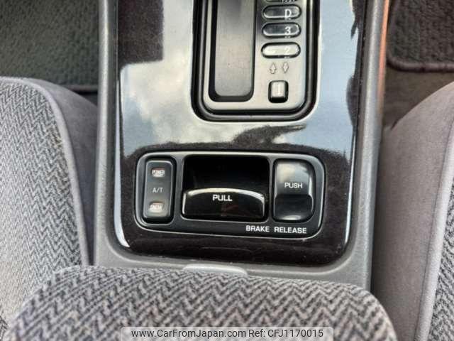 Nissan Gloria Van 1994 thumbnail 29
